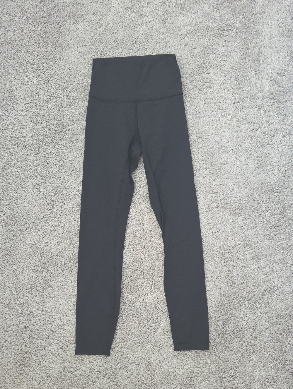Lululemon wunder under